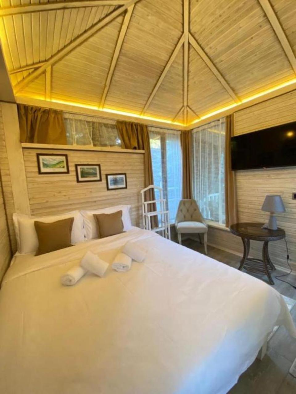 Kausar Hotel 비슈케크 외부 사진