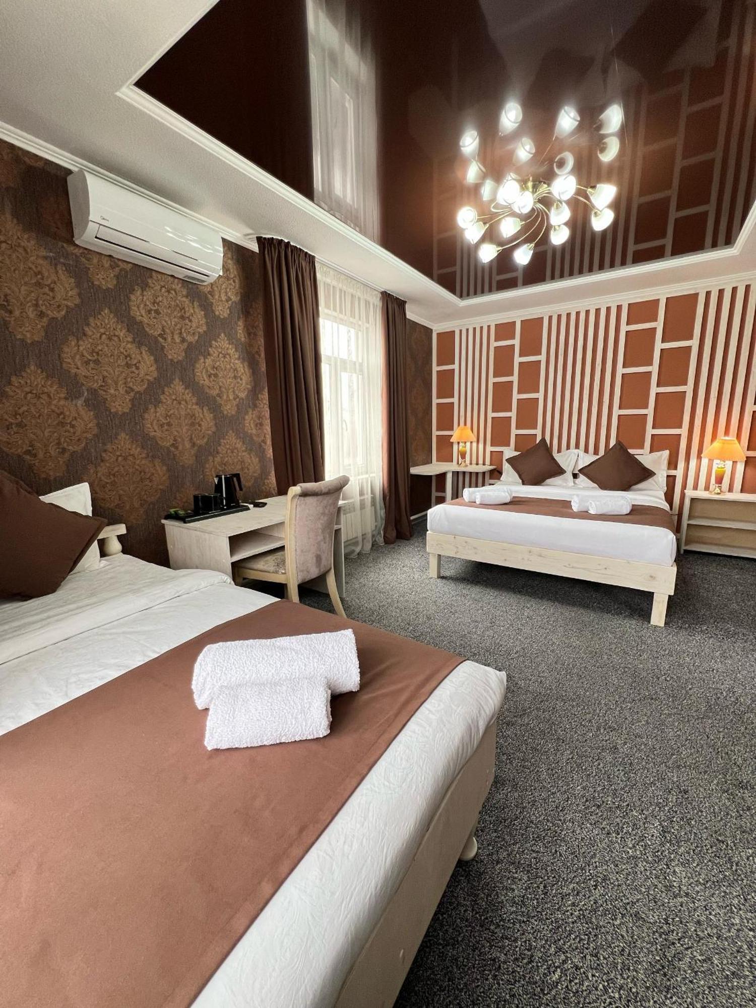 Kausar Hotel 비슈케크 외부 사진