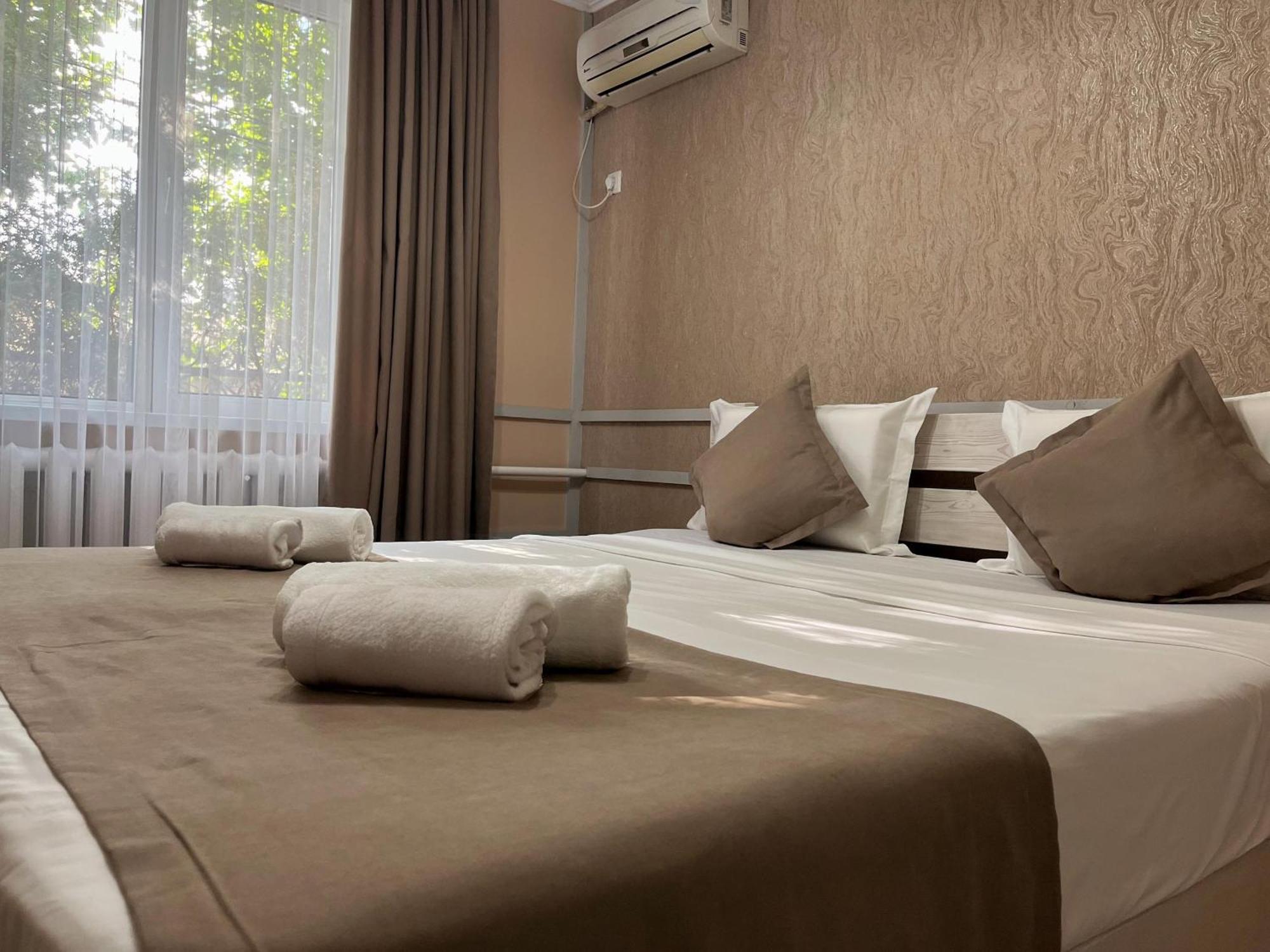 Kausar Hotel 비슈케크 외부 사진